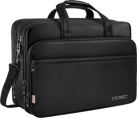 bag with 17 laptop compartment.